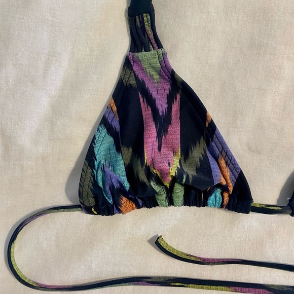 Billabong Surfside Halter Bikini Top in Bazaar - Picture 6 of 8